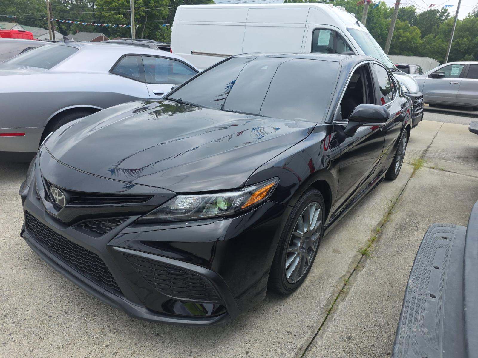 2023 Toyota Camry SE FWD