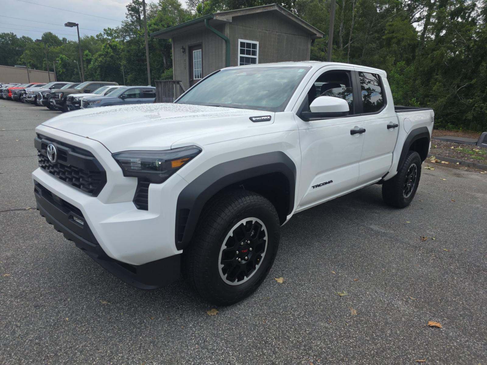2025 Toyota Tacoma Hybrid TRD Off-Road AWD