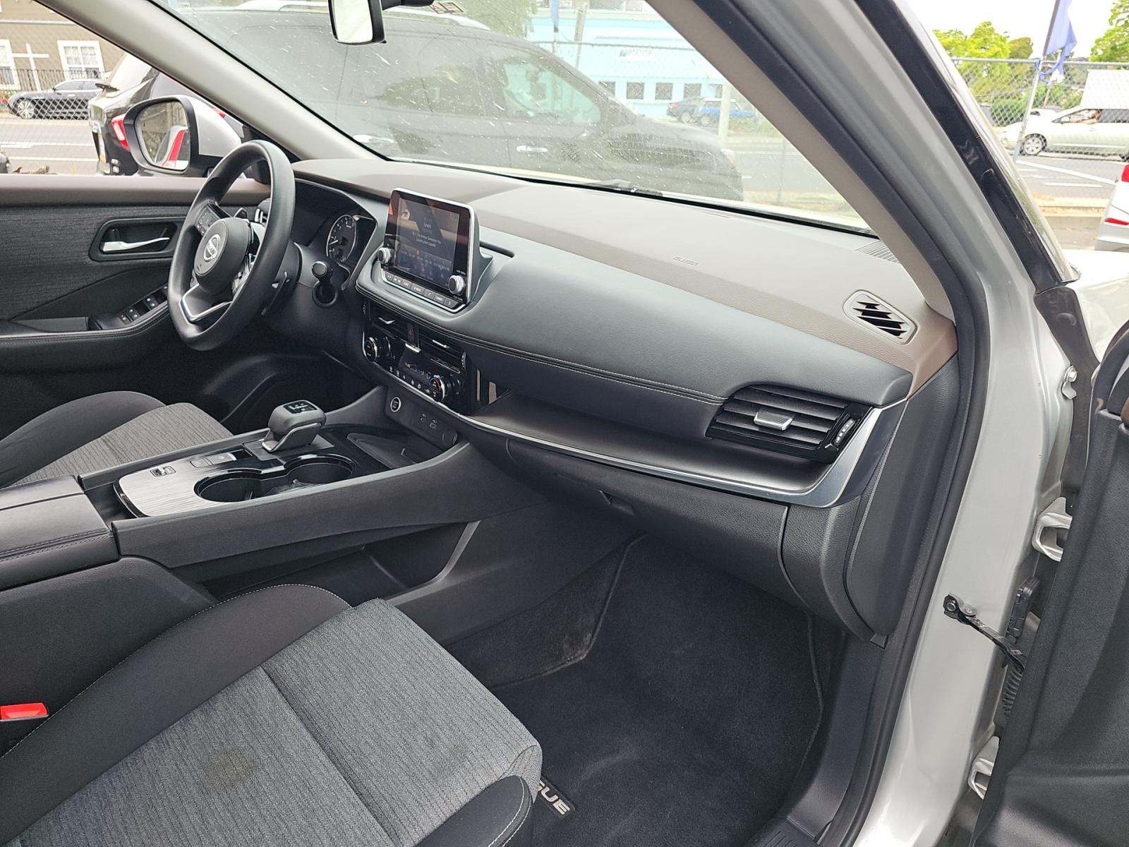 2021 Nissan Rogue SV FWD