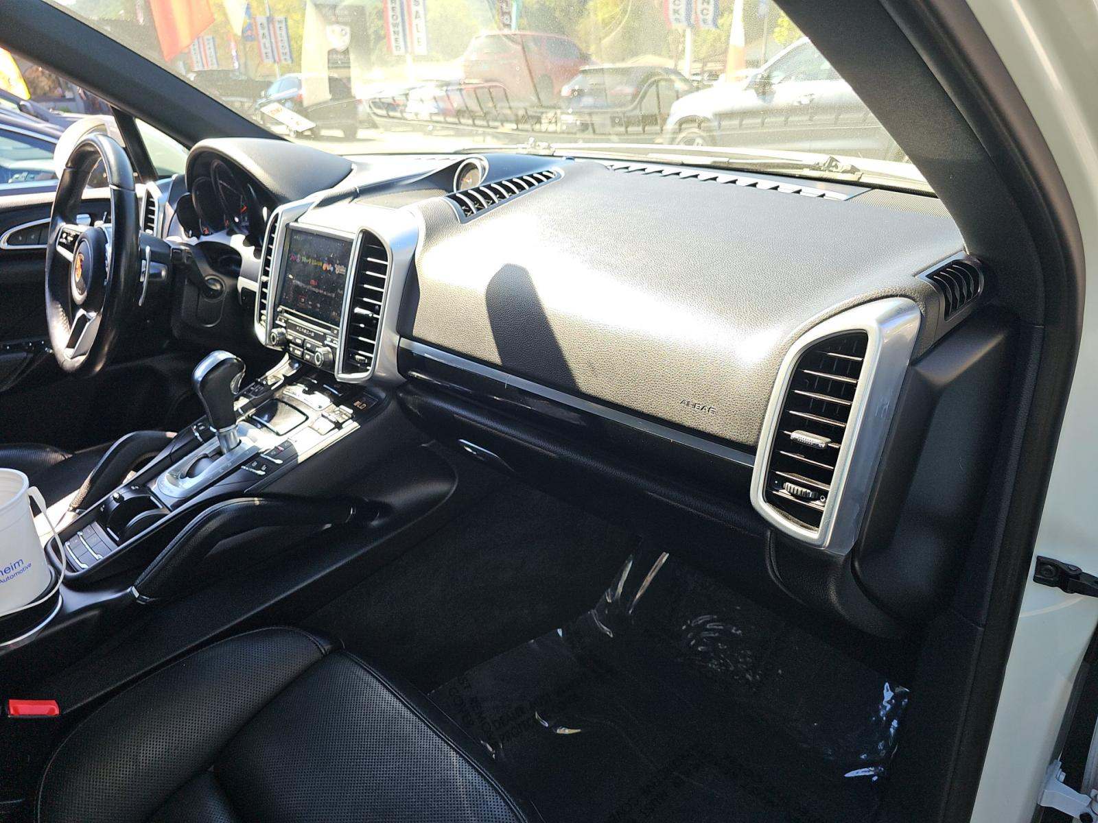 2017 Porsche Cayenne Platinum Edition AWD