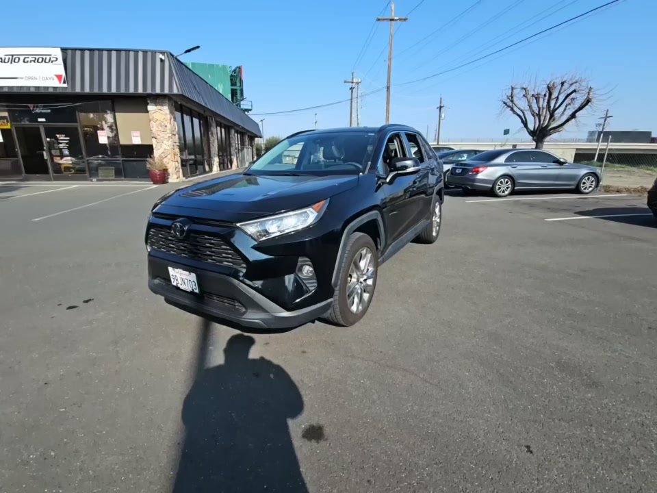 2020 Toyota RAV4 XLE Premium FWD