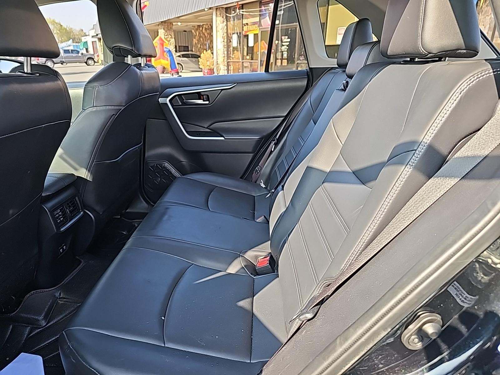 2020 Toyota RAV4 XLE Premium FWD