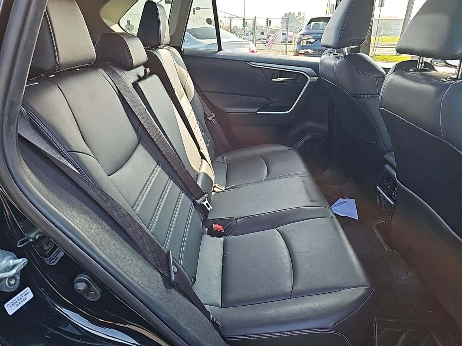 2020 Toyota RAV4 XLE Premium FWD