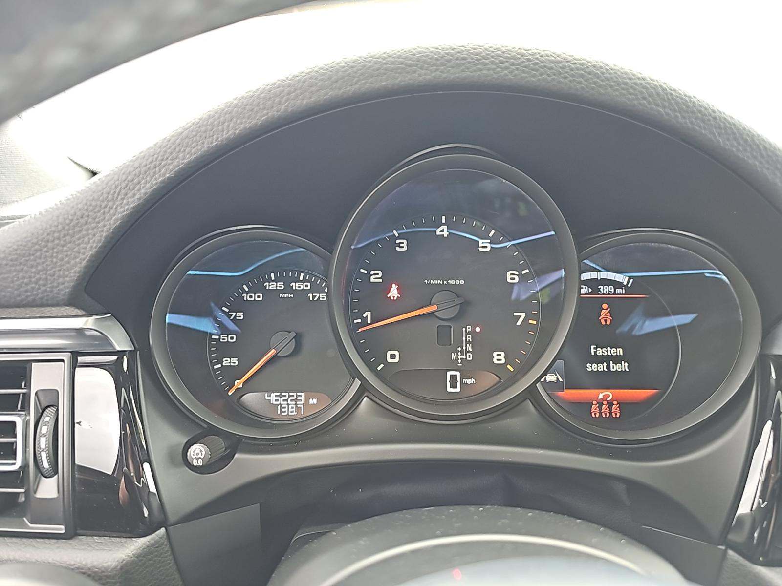 2020 Porsche Macan Base AWD