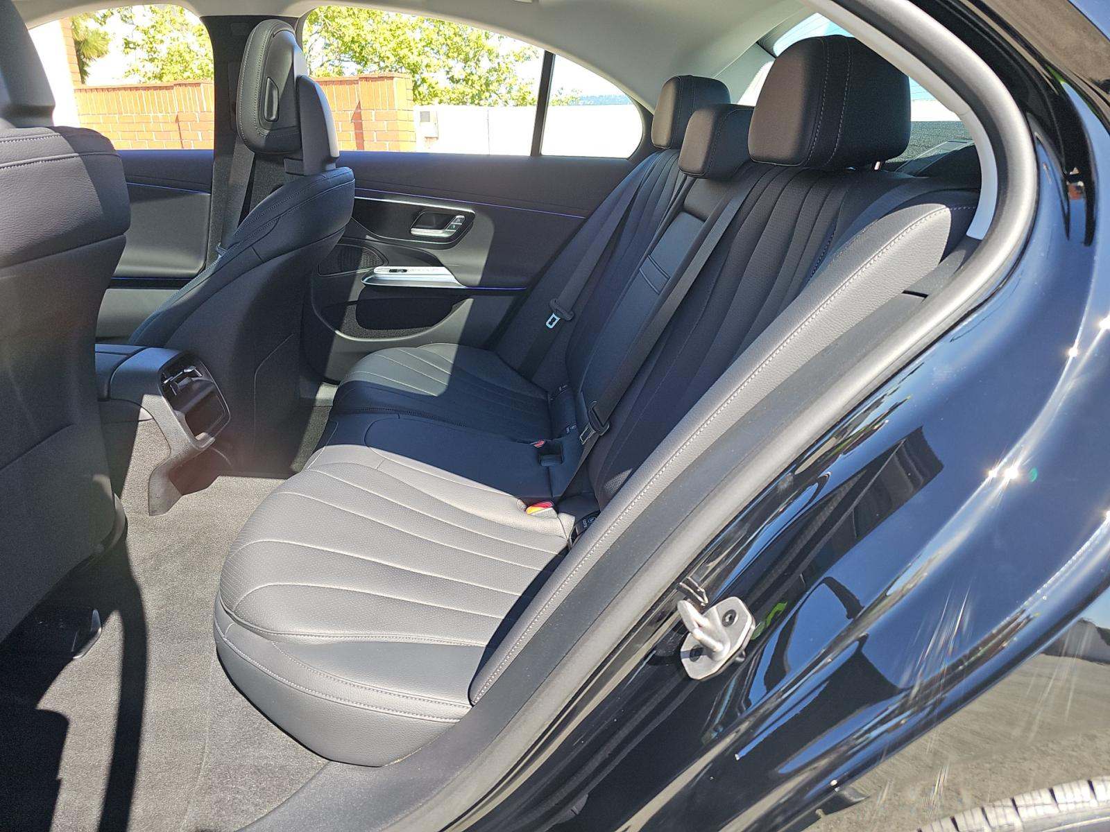 MERCEDES-BENZ E-CLASS - 9