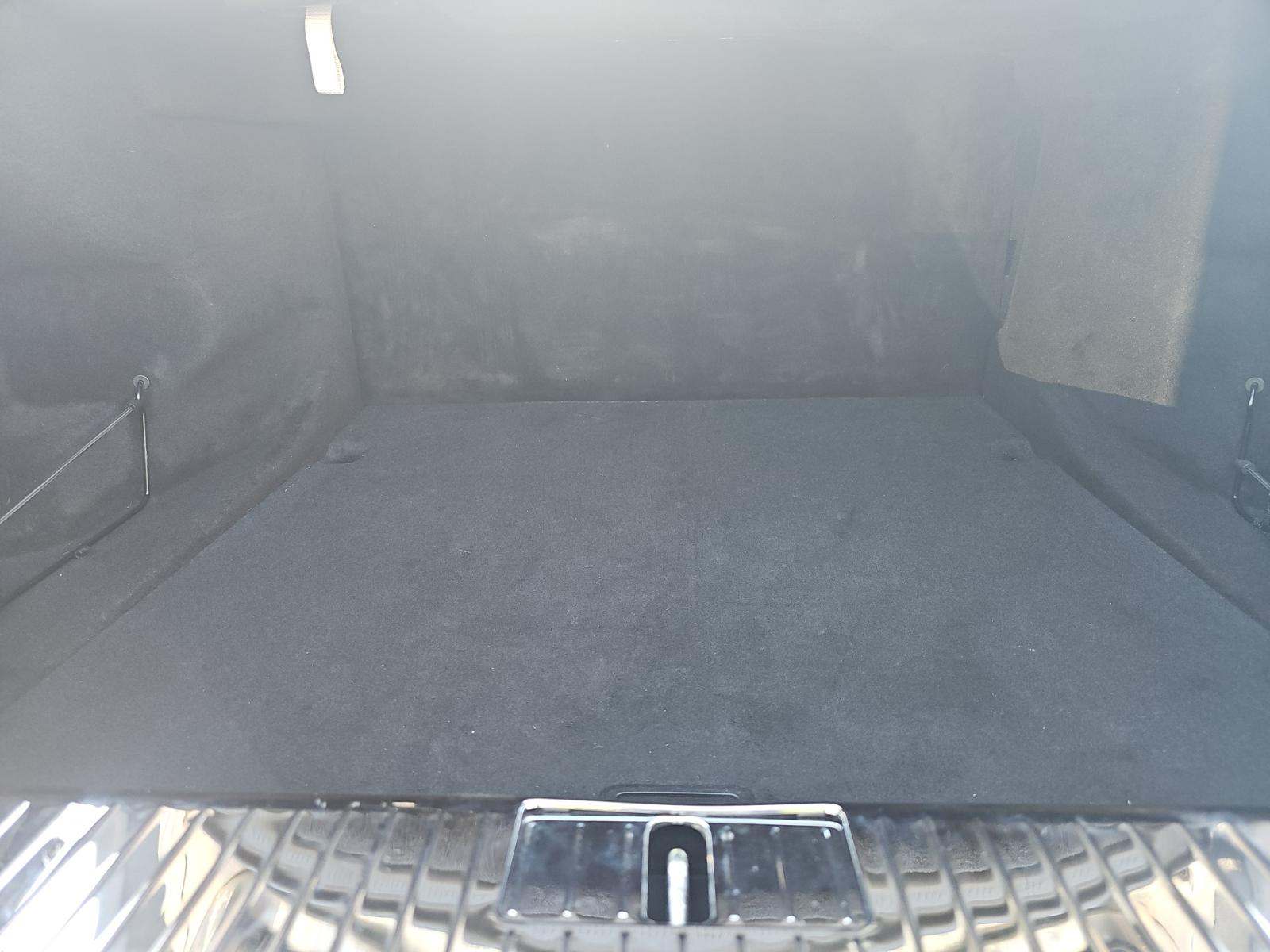 MERCEDES-BENZ CL - 10