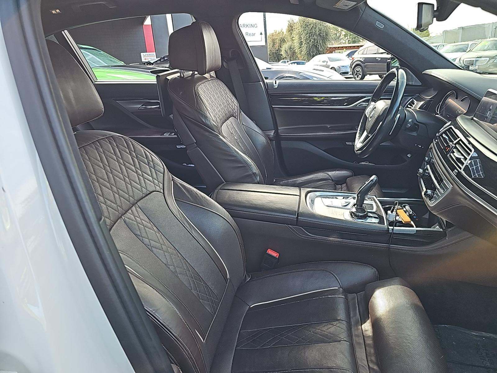 2016 BMW 7 Series 750i xDrive AWD