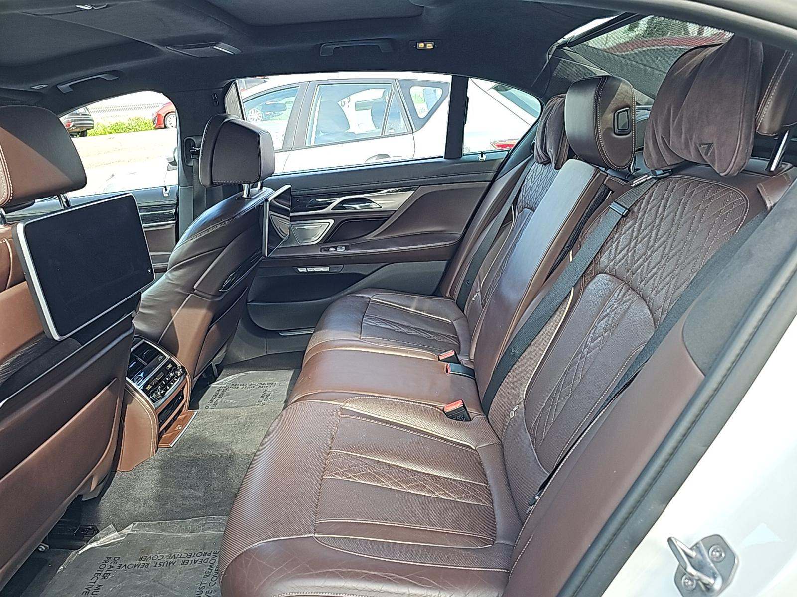 2016 BMW 7 Series 750i xDrive AWD