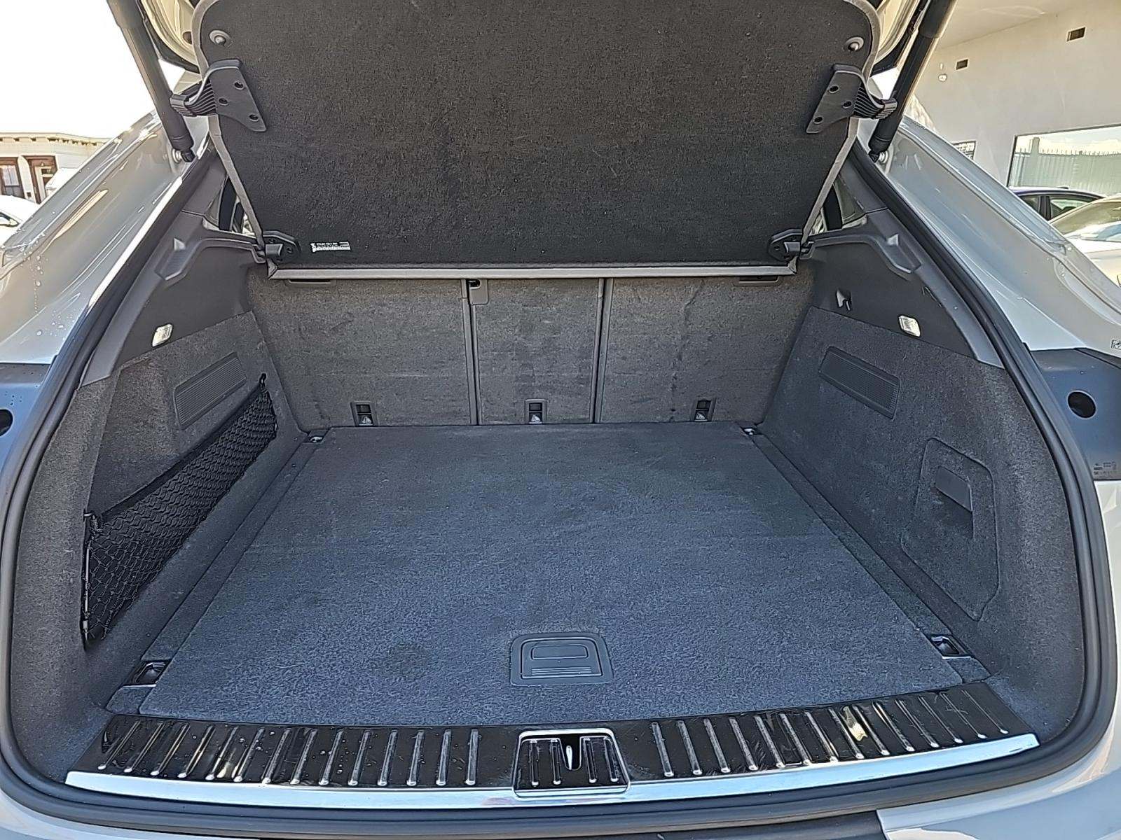 2022 Porsche Cayenne E-Hybrid AWD