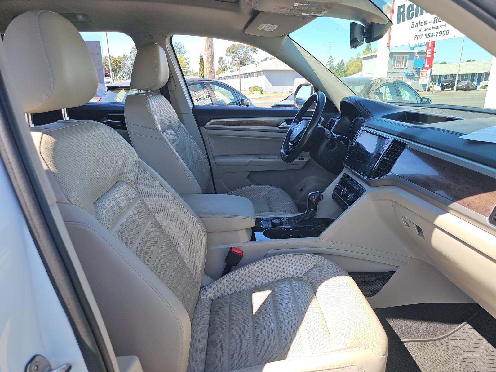 2019 Volkswagen Atlas 3.6L SEL Premium AWD