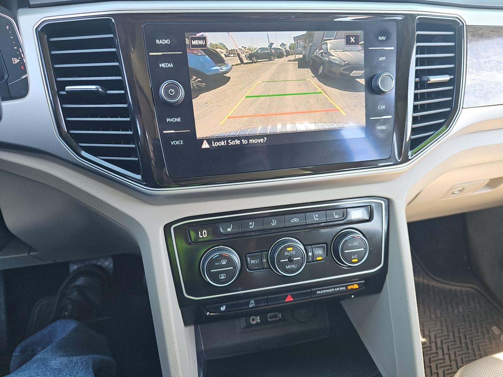 2019 Volkswagen Atlas 3.6L SEL Premium AWD