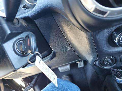 JEEP UNLIMITED SAHARA - 4