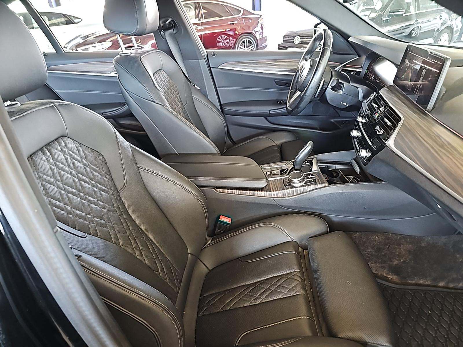 2023 BMW 5 Series 530i RWD