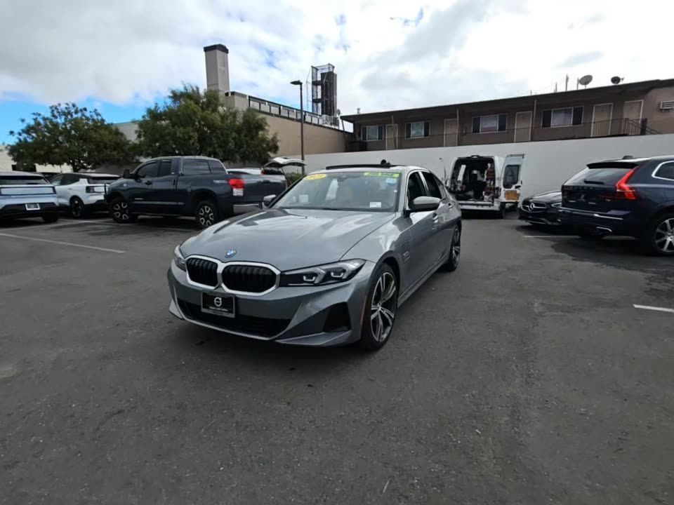 2023 BMW 3 Series 330e RWD