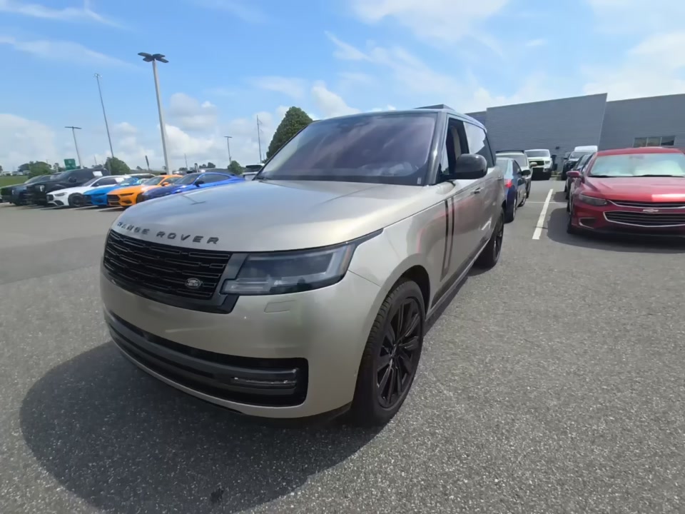 2023 Land Rover Range Rover SE LWB AWD