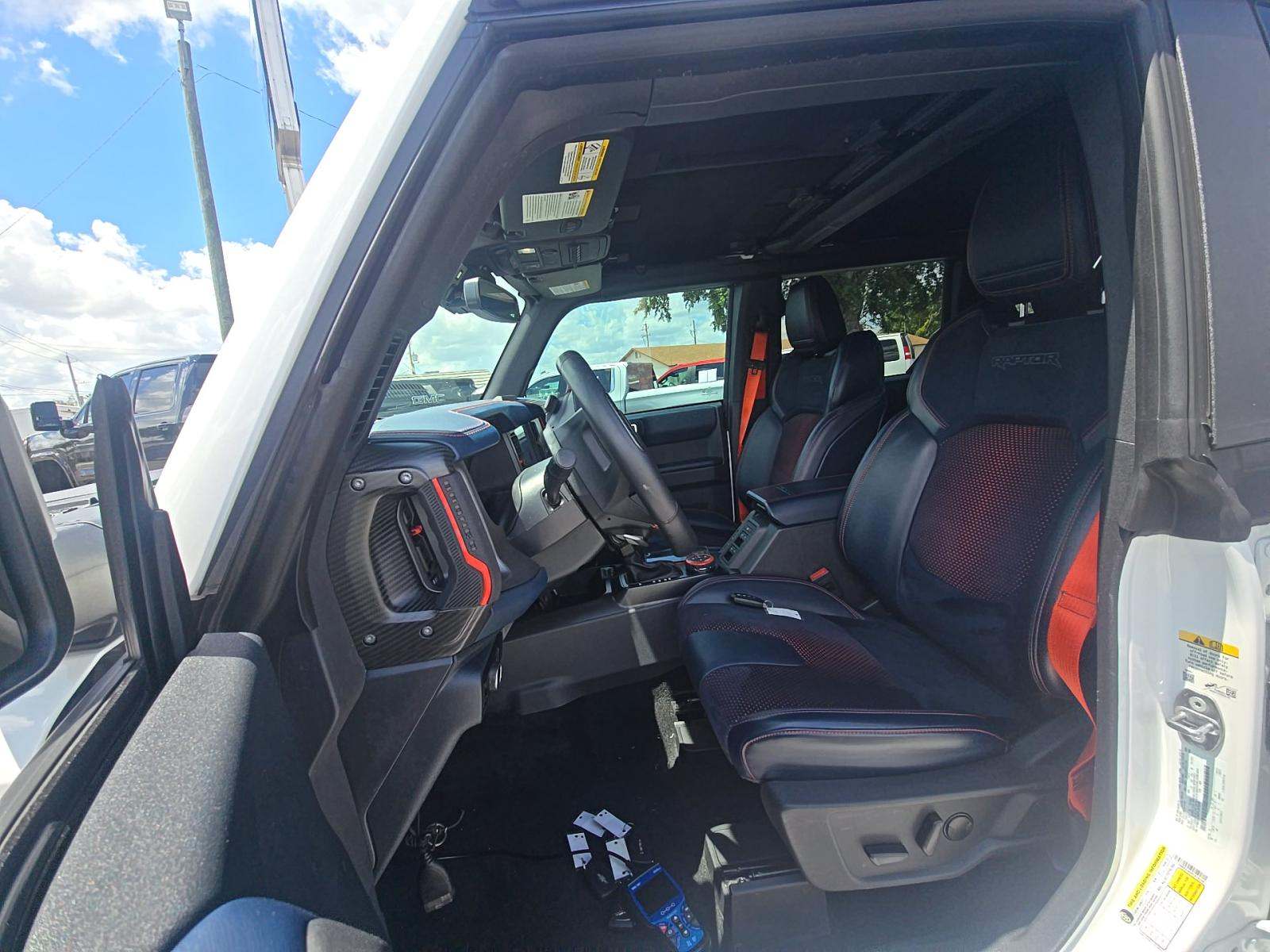 FORD BRONCO - 2