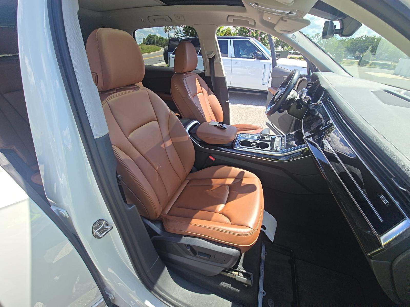 2023 Audi Q7 Premium AWD