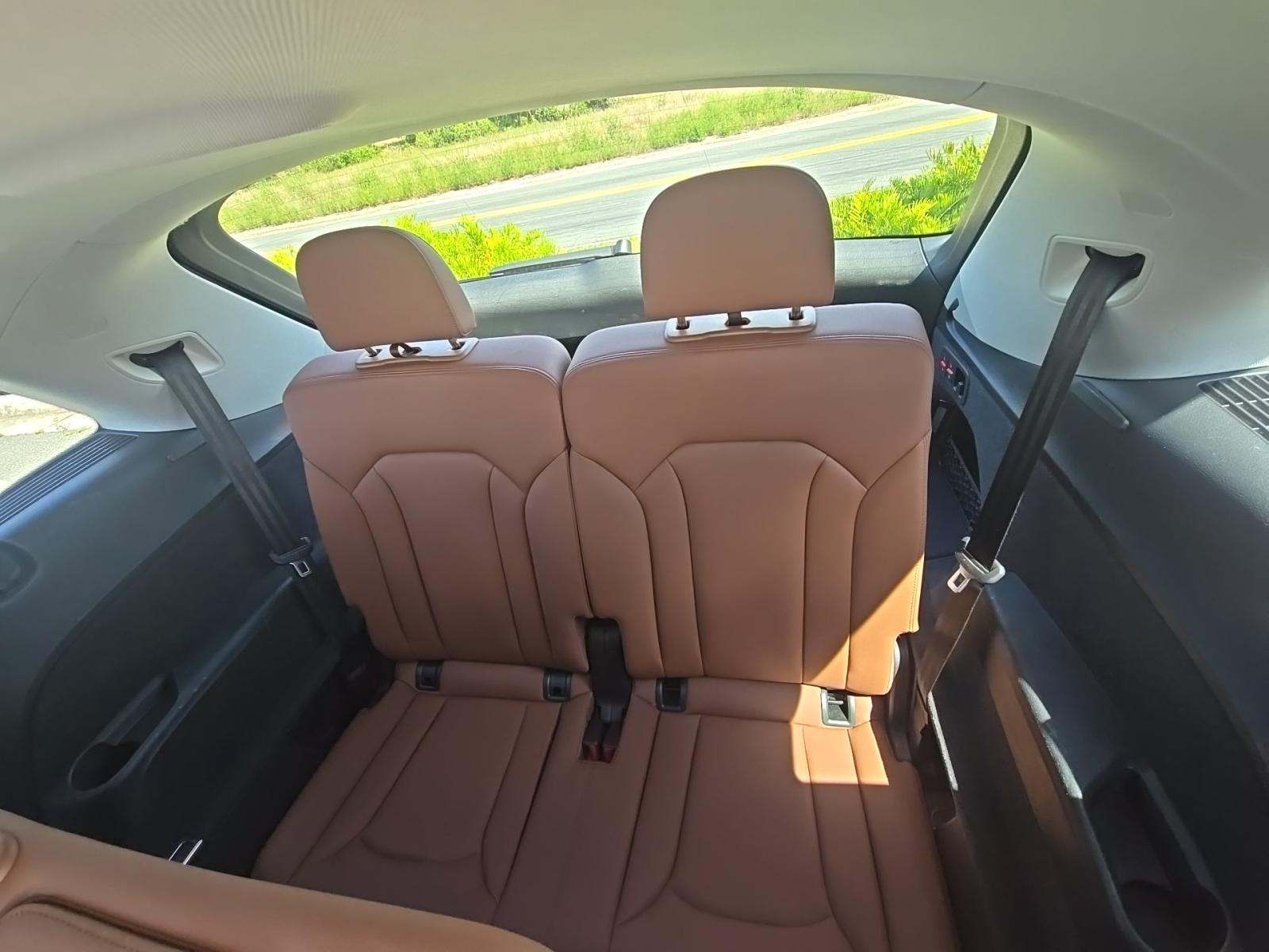 2023 Audi Q7 Premium AWD