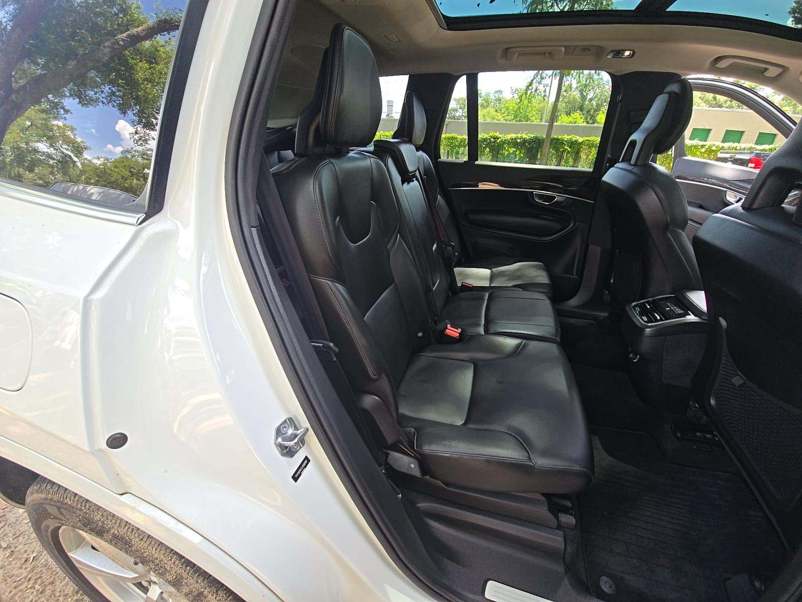 2018 Volvo XC90 T5 Momentum FWD