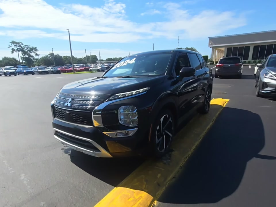 2024 Mitsubishi Outlander SE Black Edition FWD