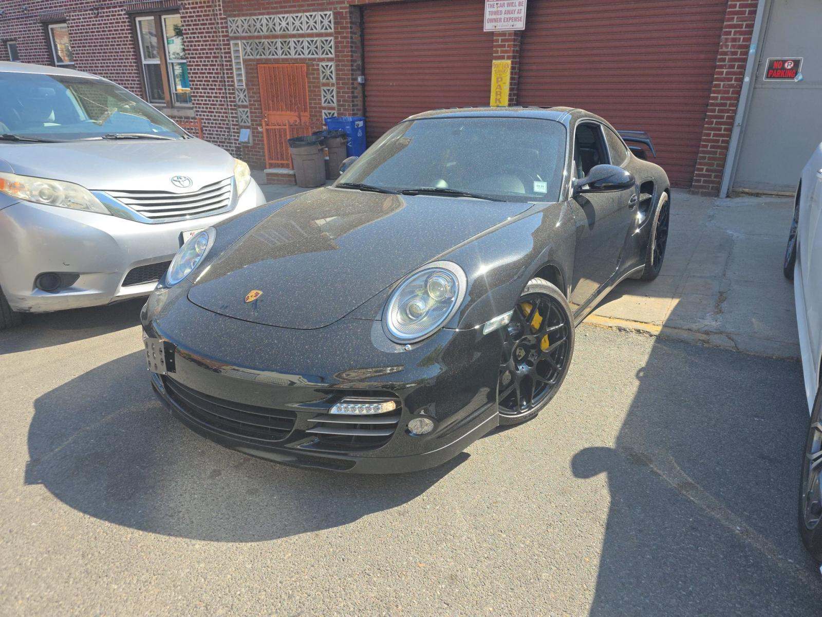 PORSCHE 911 - 1