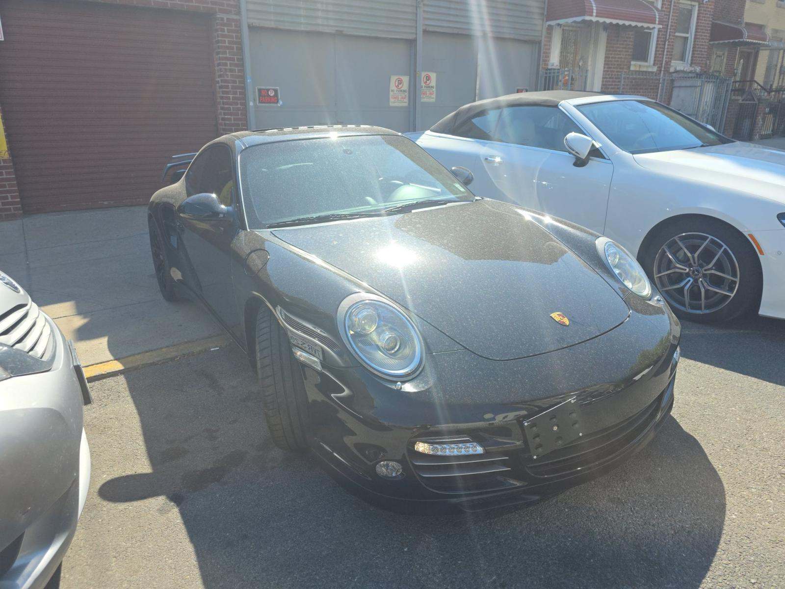 PORSCHE 911 - 4