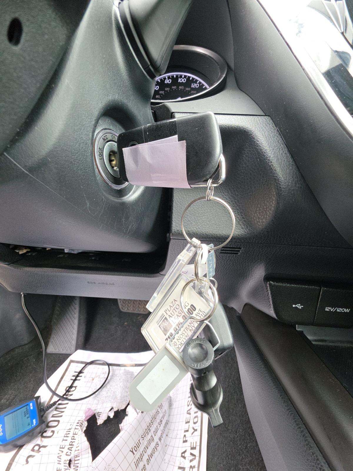2023 Toyota Camry SE AWD