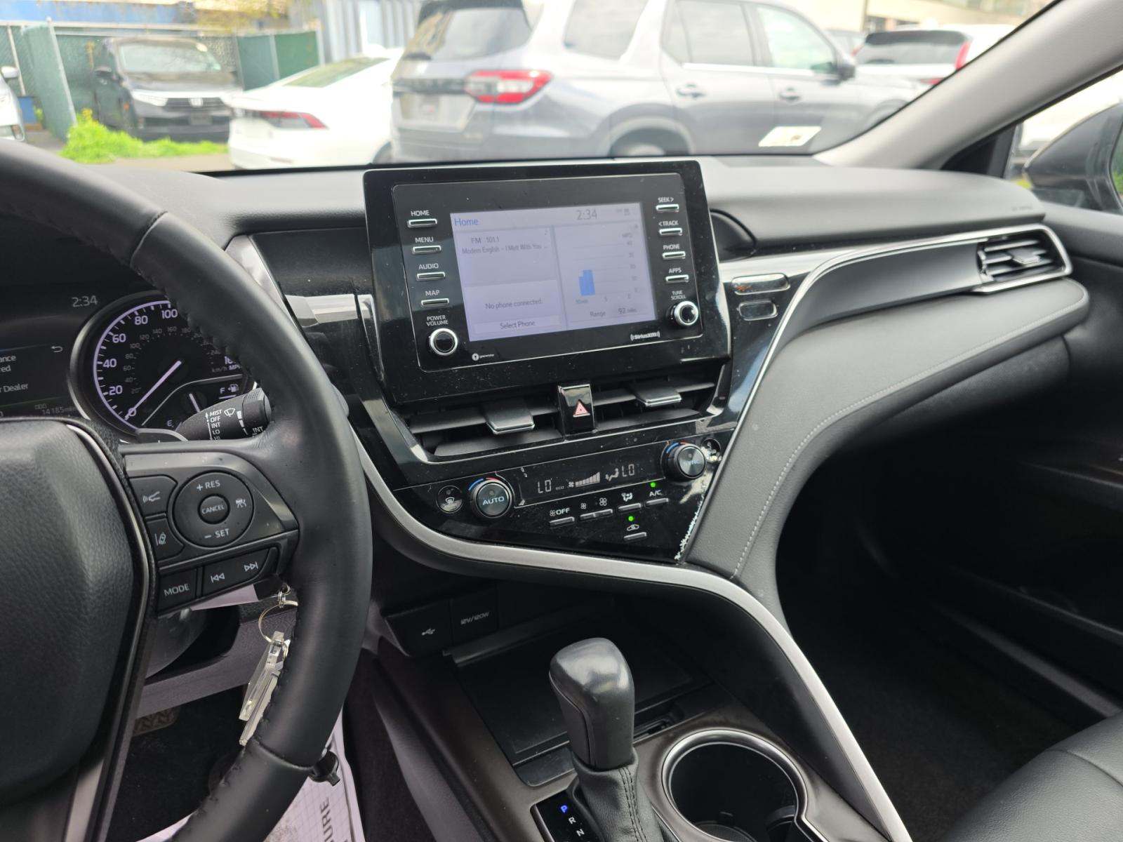 2023 Toyota Camry SE AWD