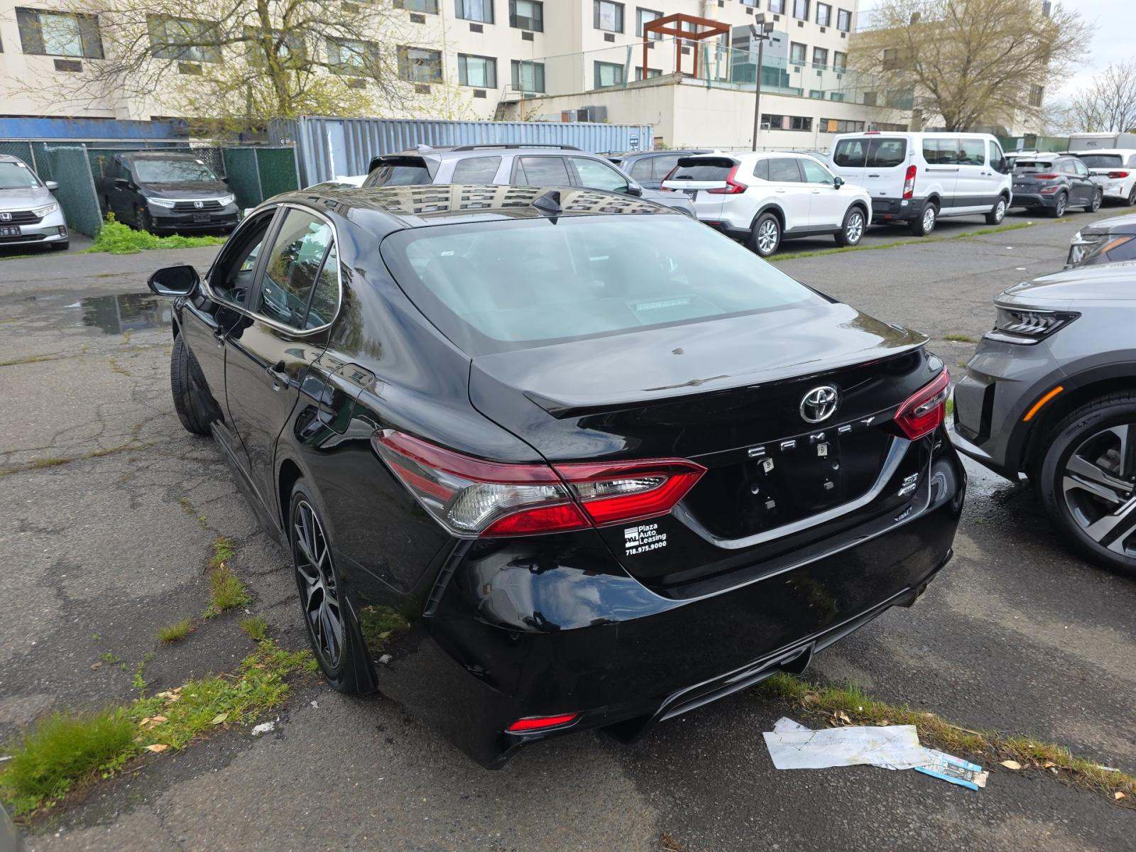 2023 Toyota Camry SE AWD
