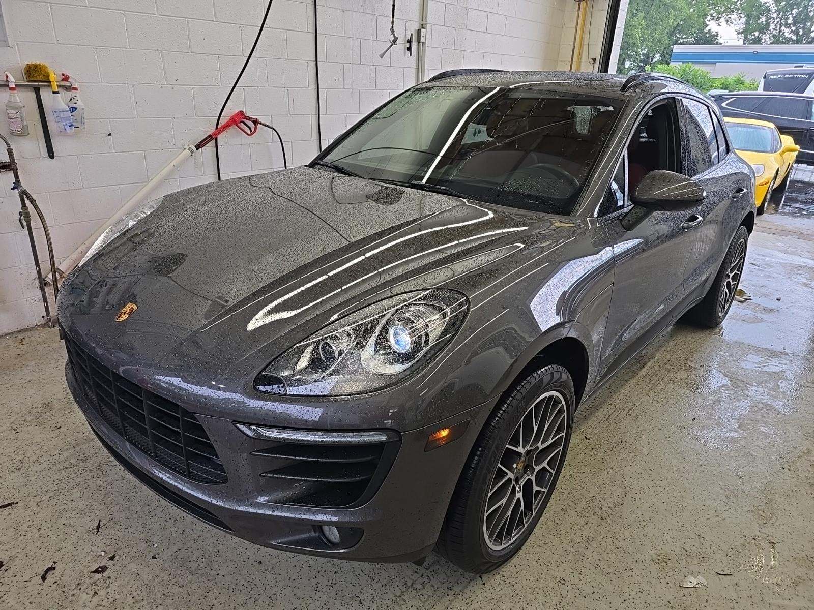 2018 Porsche Macan