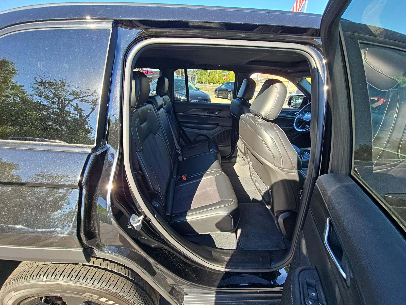 2024 Jeep Grand Cherokee Altitude X AWD