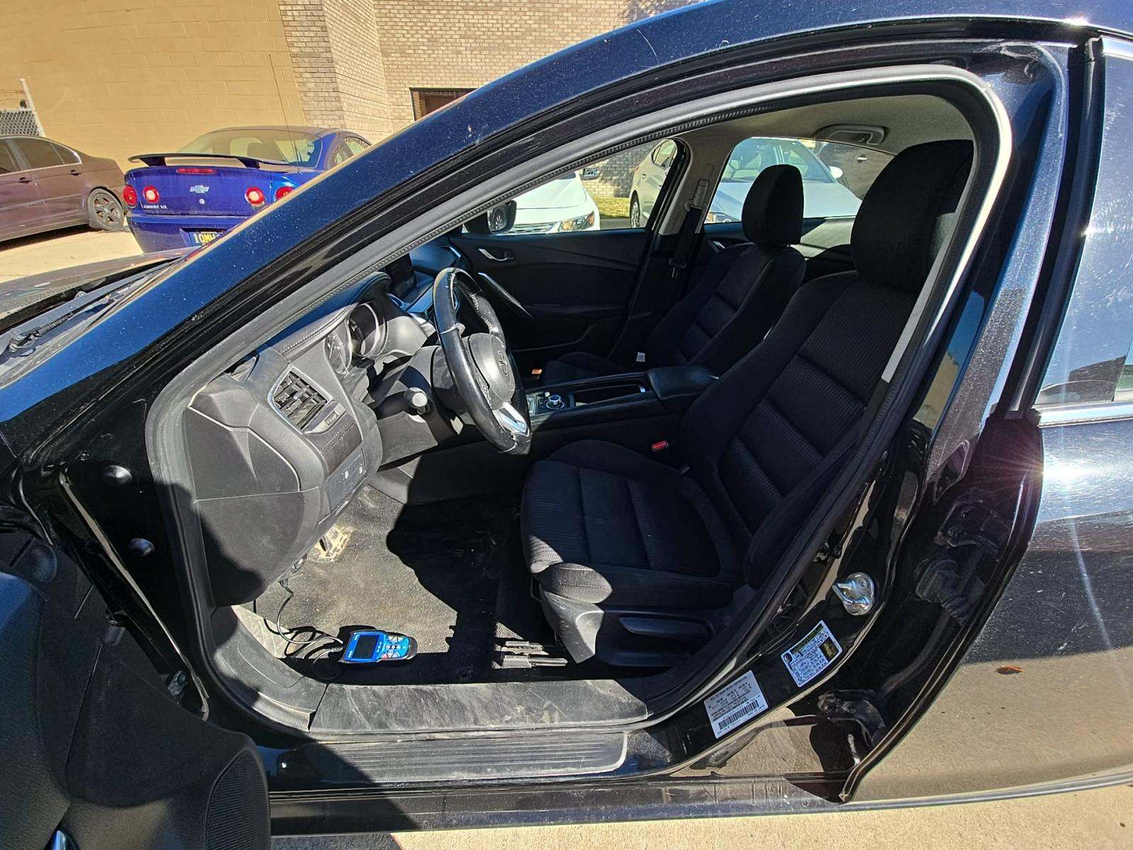 2017 MAZDA MAZDA6 Sport FWD