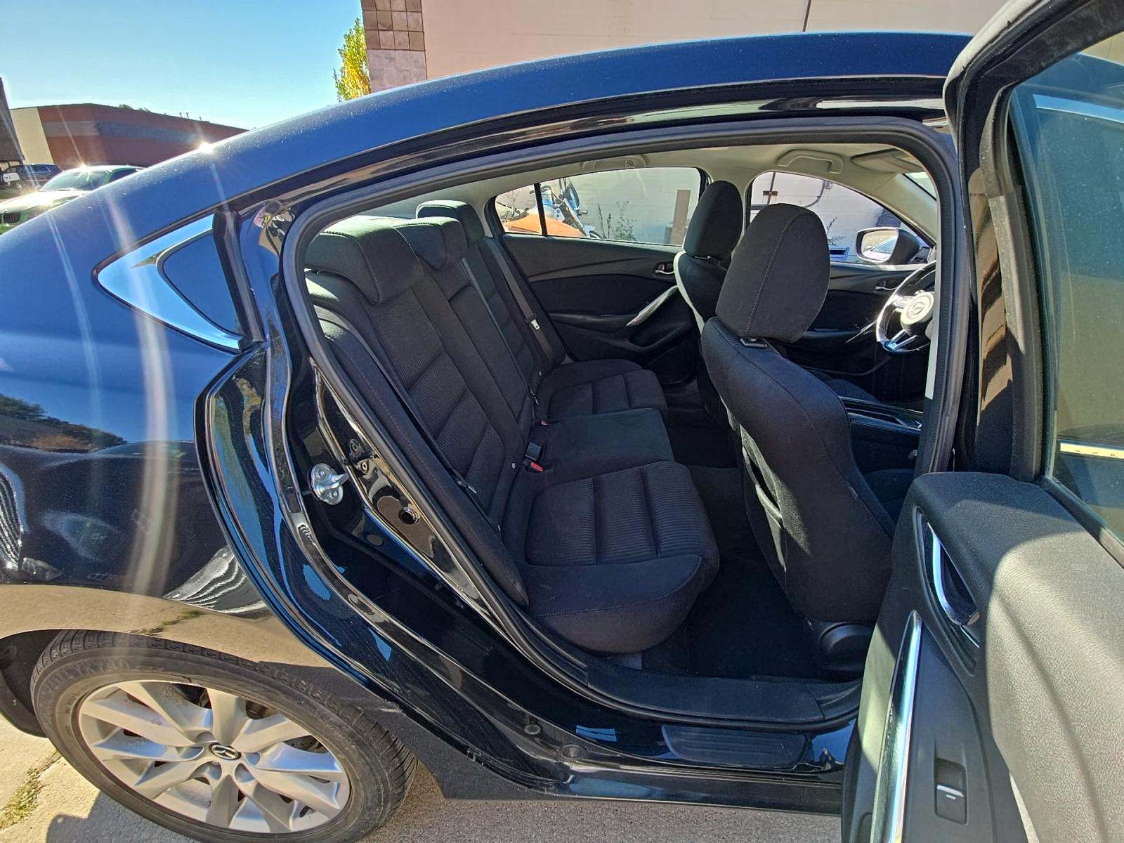 2017 MAZDA MAZDA6 Sport FWD