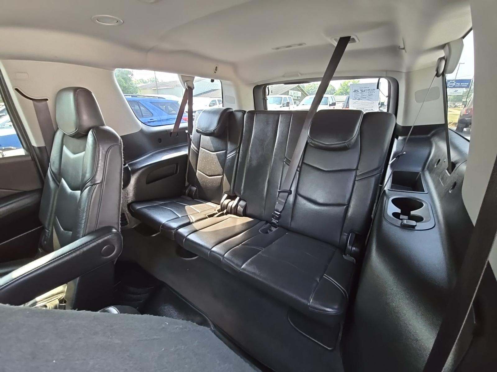2019 Cadillac Escalade ESV Base AWD