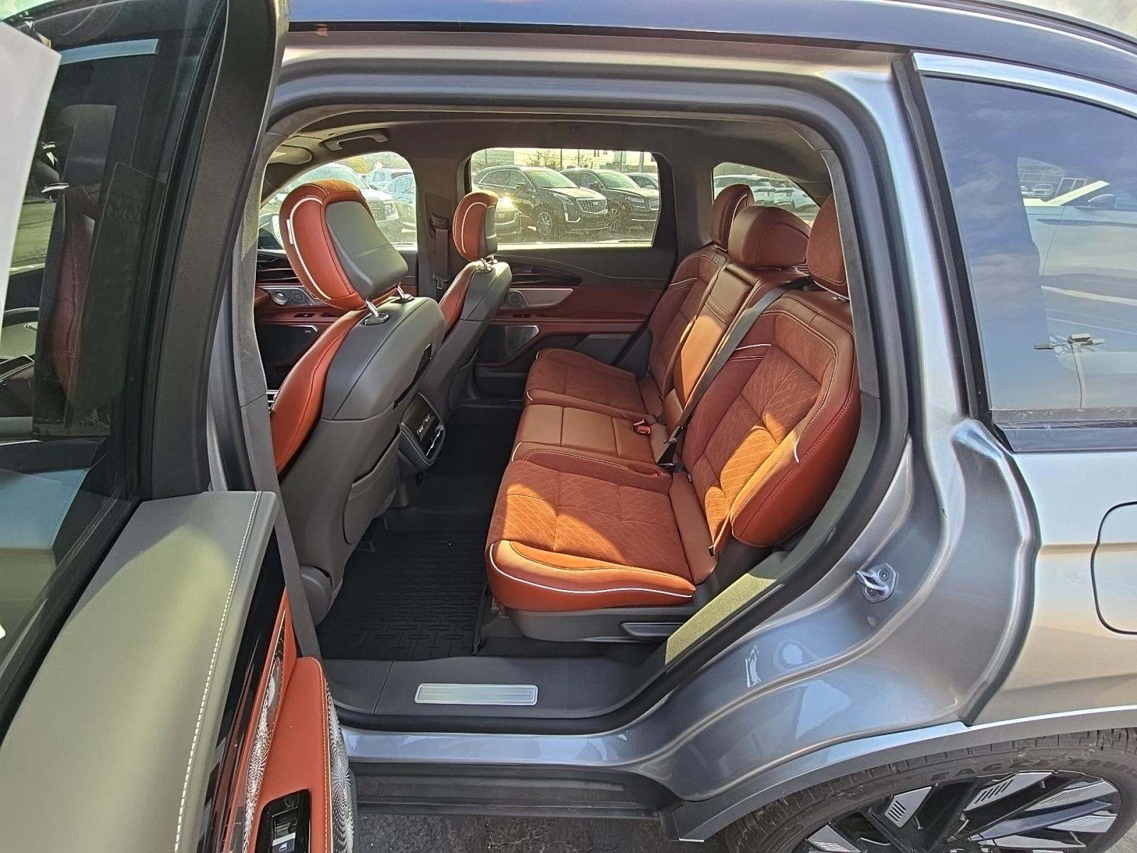 2024 Lincoln Nautilus Black Label AWD