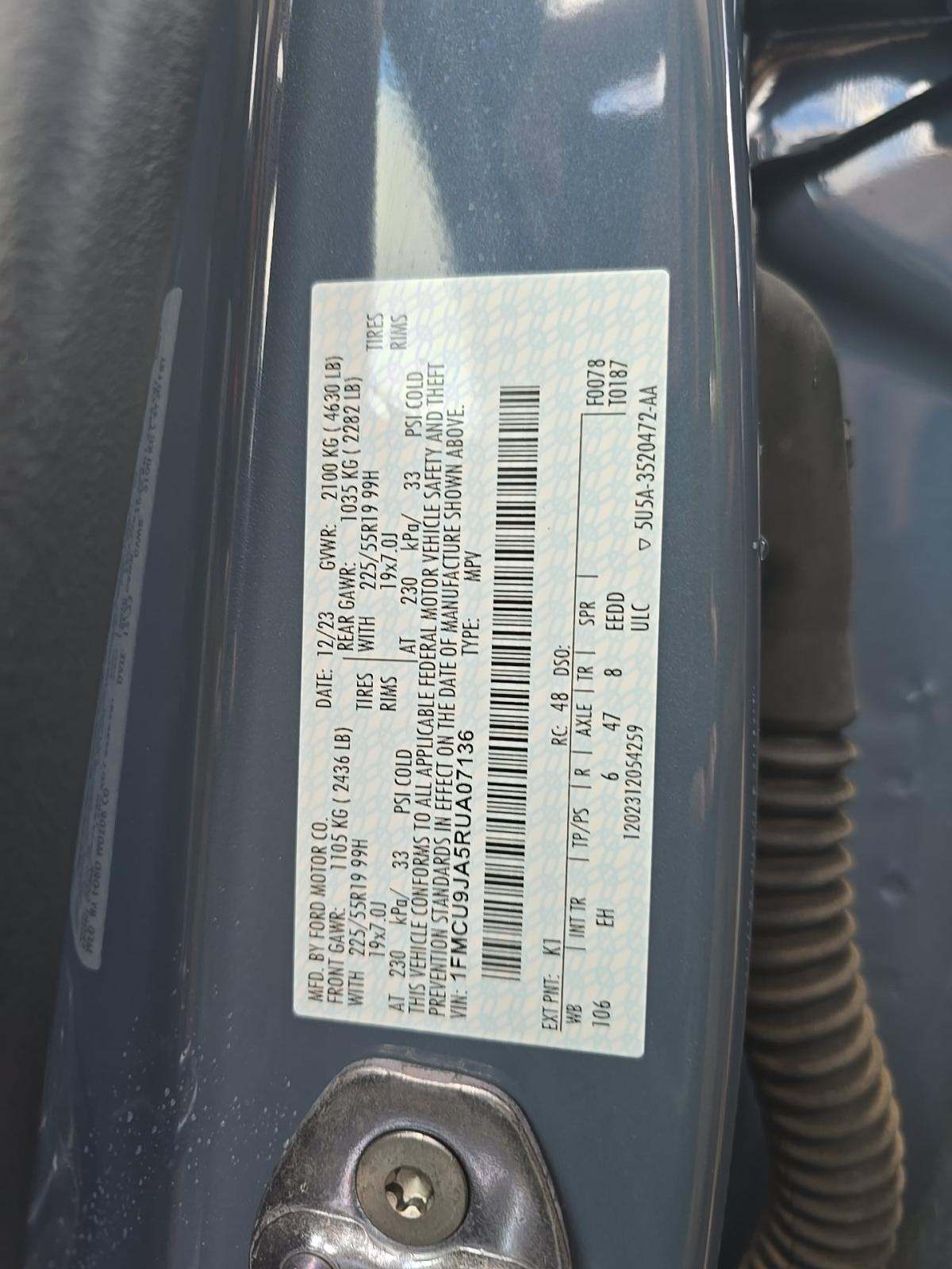 2024 Ford Escape Platinum AWD