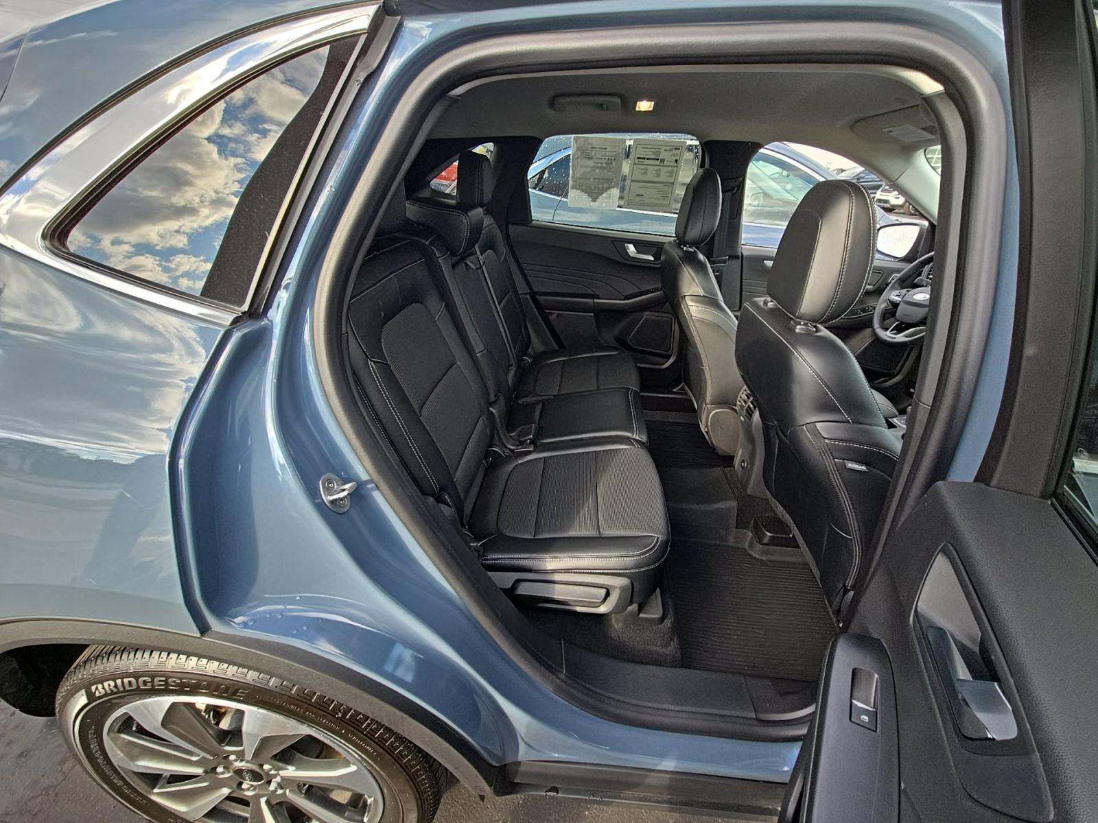 2024 Ford Escape Platinum AWD