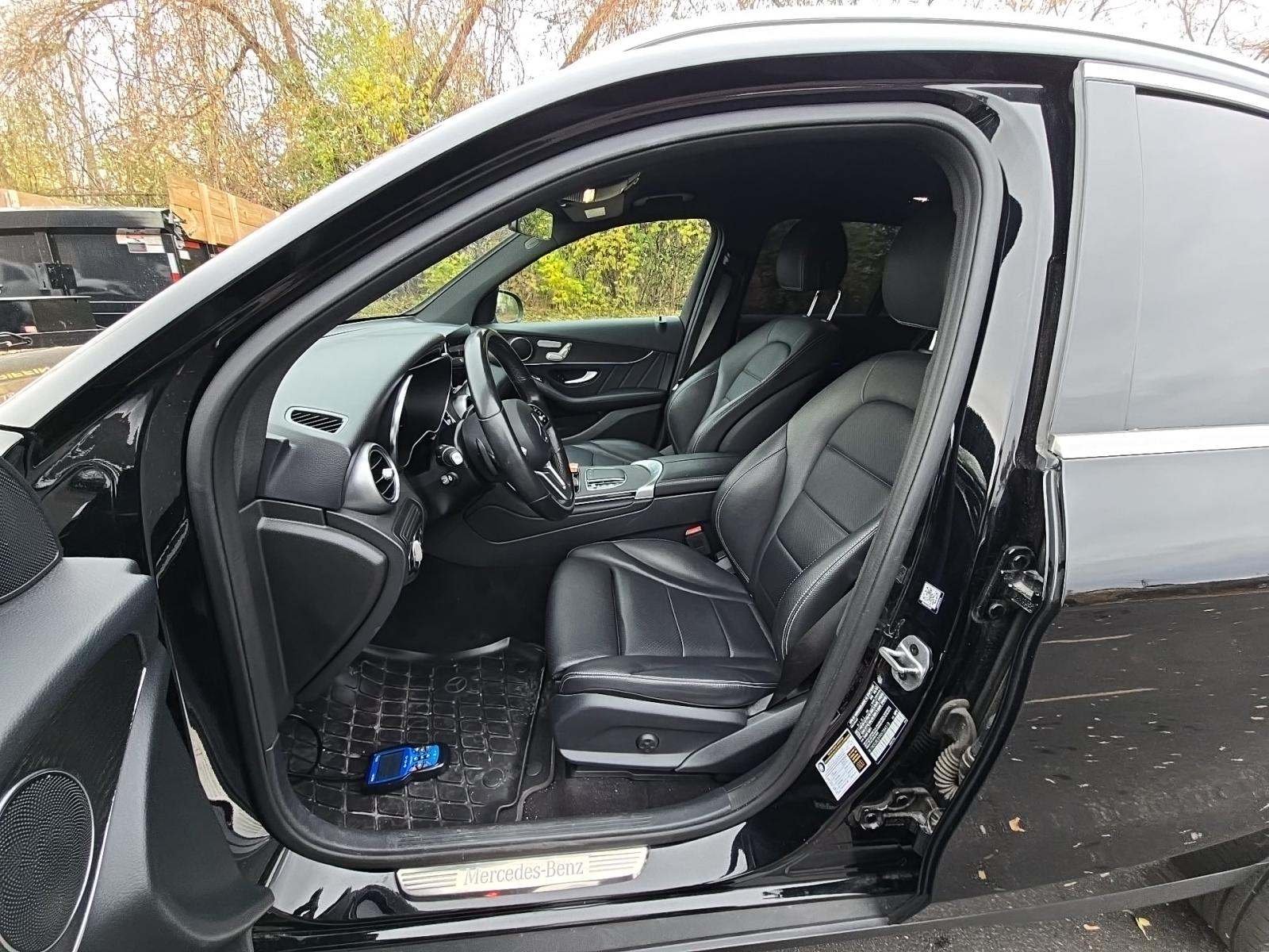 2022 Mercedes-Benz GLC GLC 300 AWD