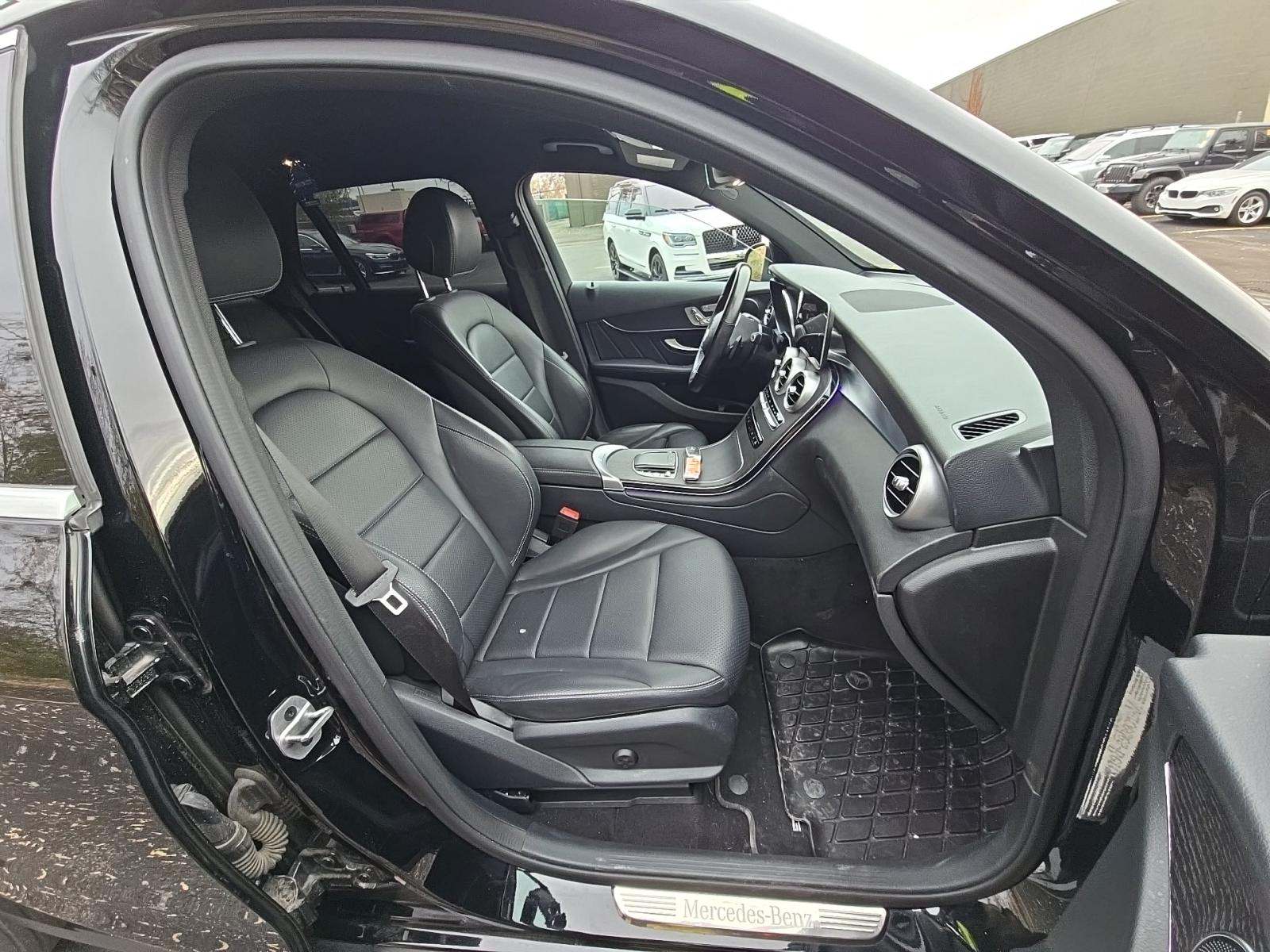 2022 Mercedes-Benz GLC GLC 300 AWD