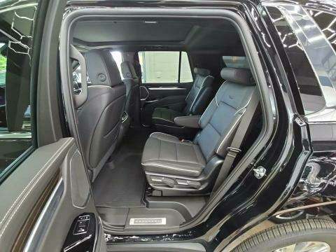 2025 Cadillac Escalade Premium Luxury AWD