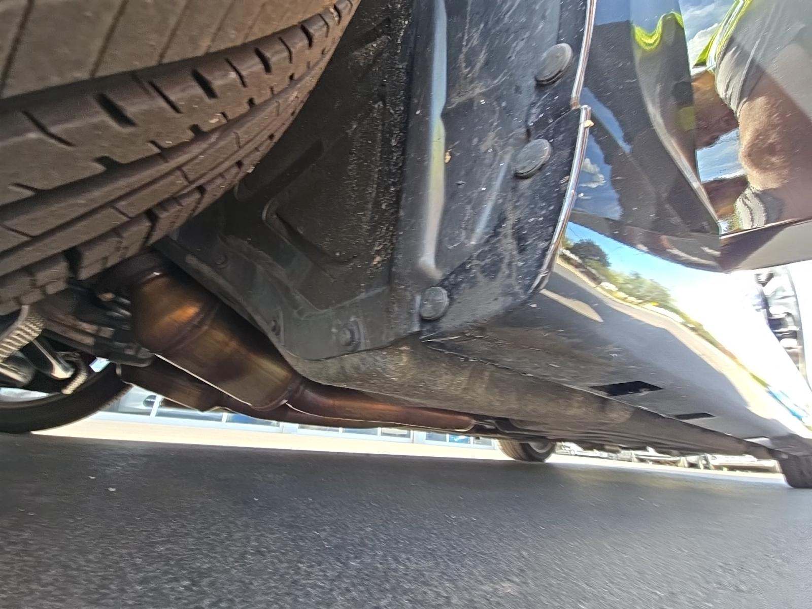 2023 Chrysler 300 C RWD