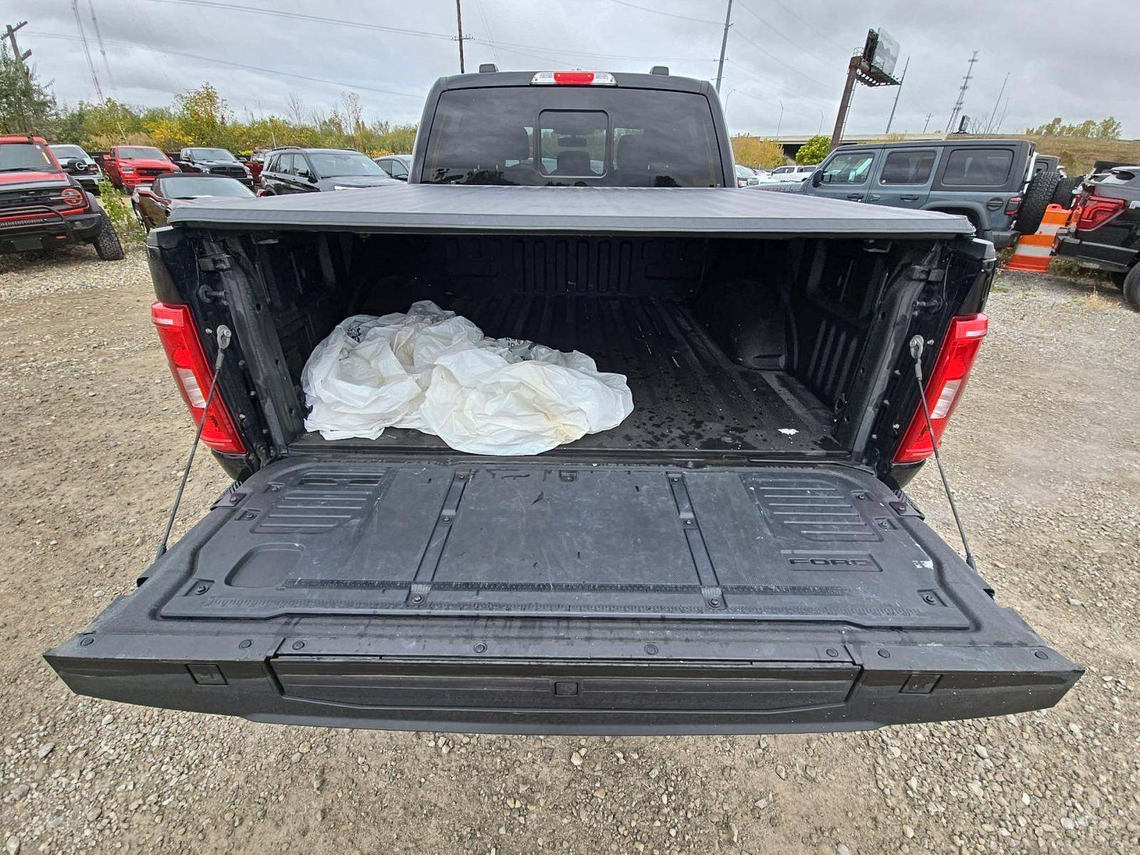 2023 Ford F-150 XLT AWD