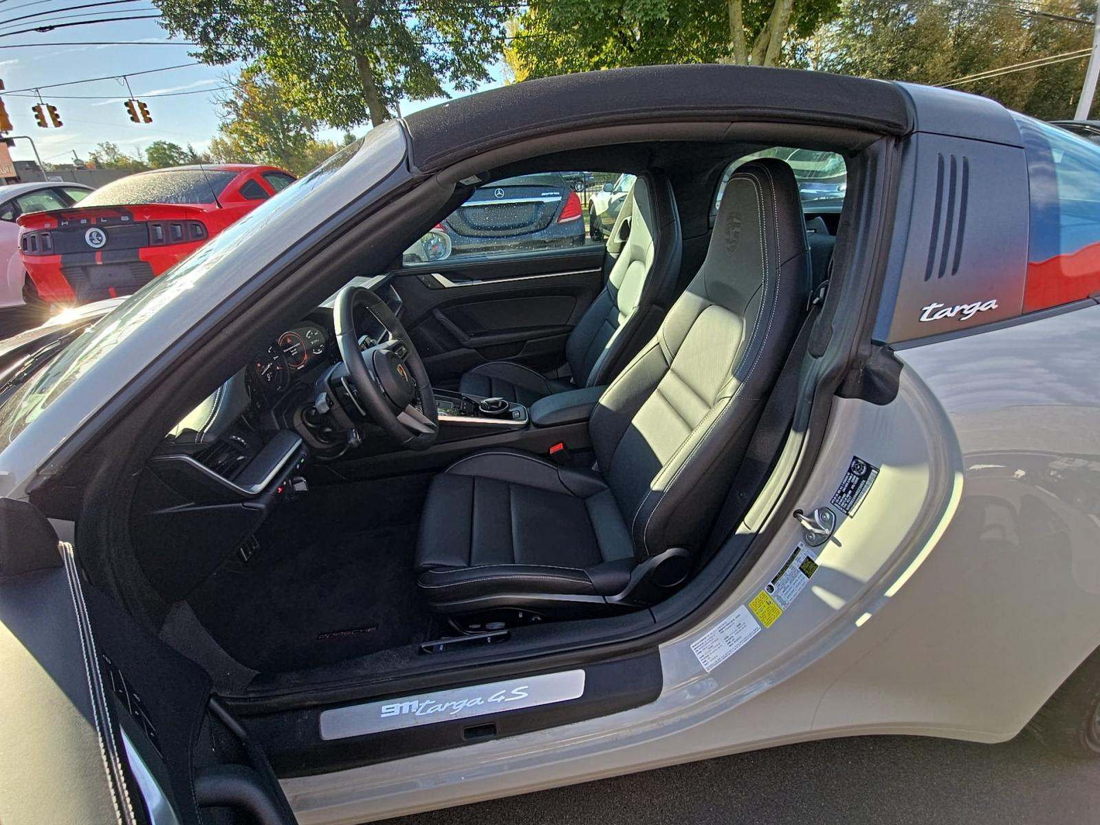 2024 Porsche 911 4S Targa AWD