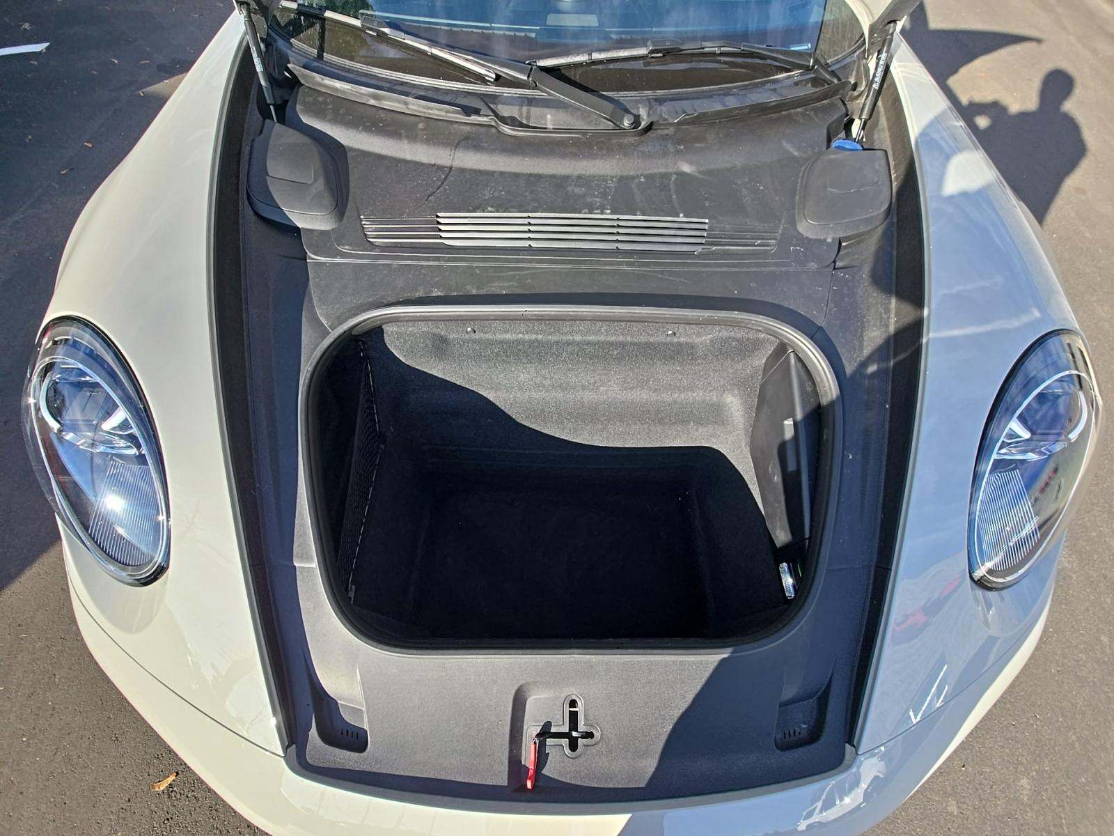 2024 Porsche 911 4S Targa AWD