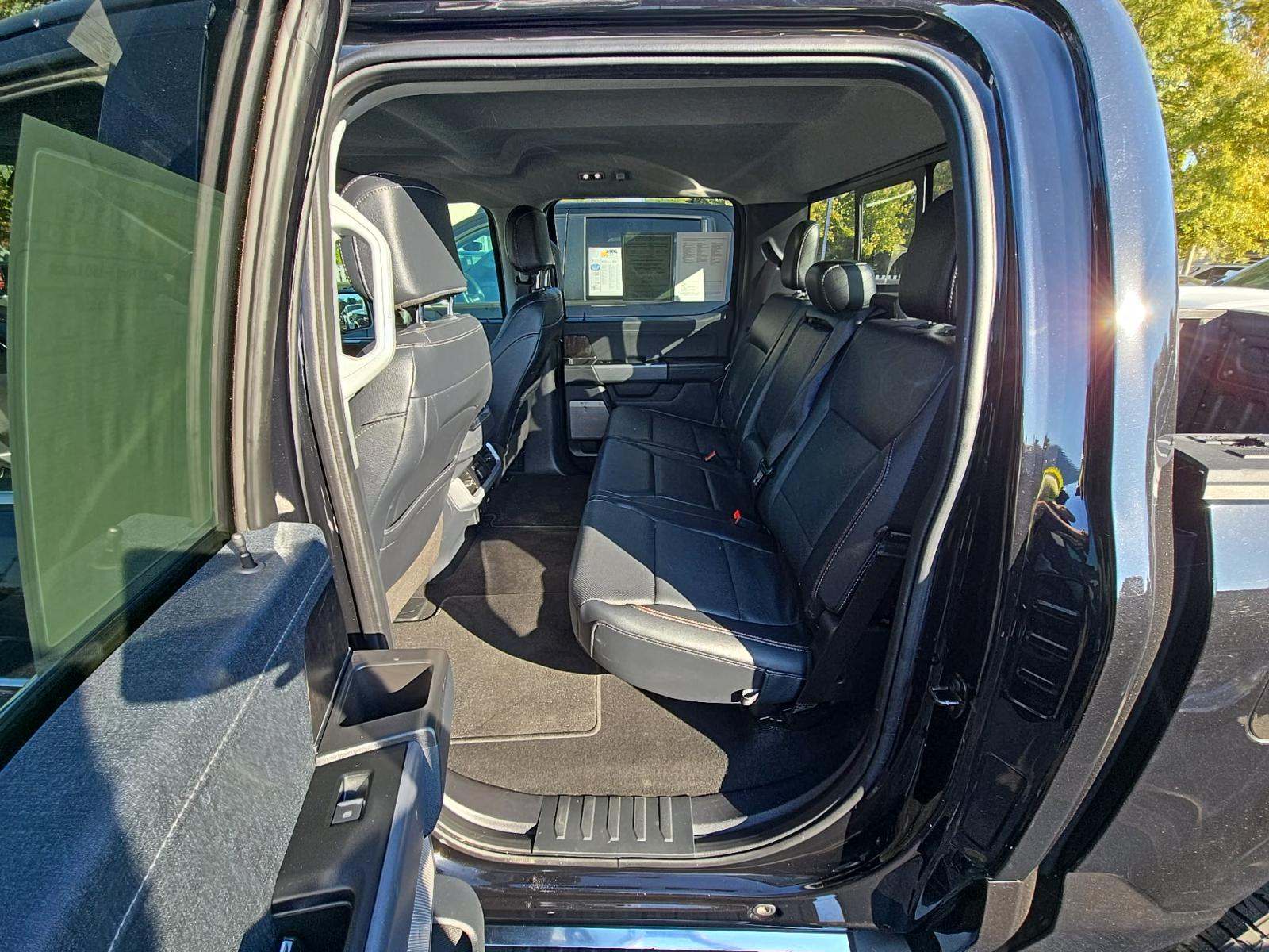 2023 Ford F-150 Lariat AWD