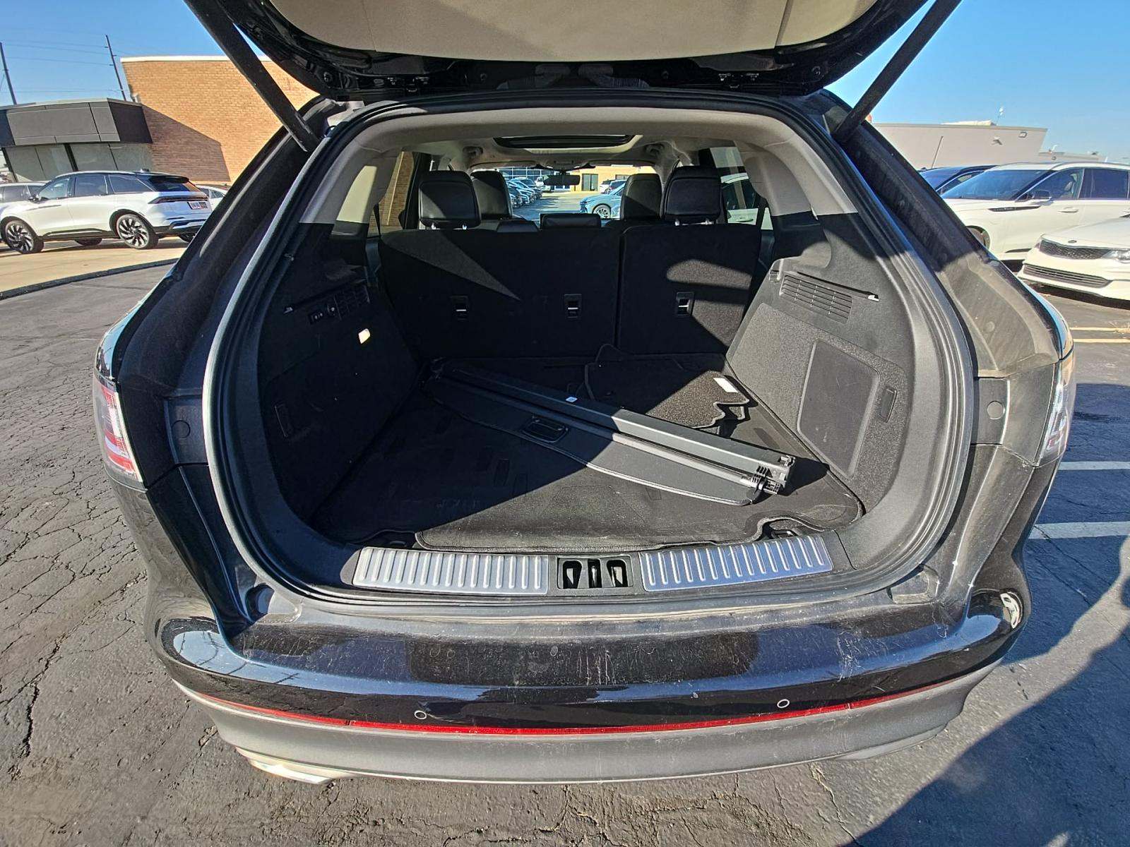 2022 Lincoln Nautilus Reserve AWD