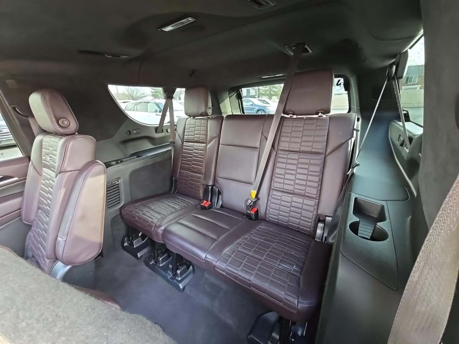 2023 Cadillac Escalade ESV Sport Platinum AWD