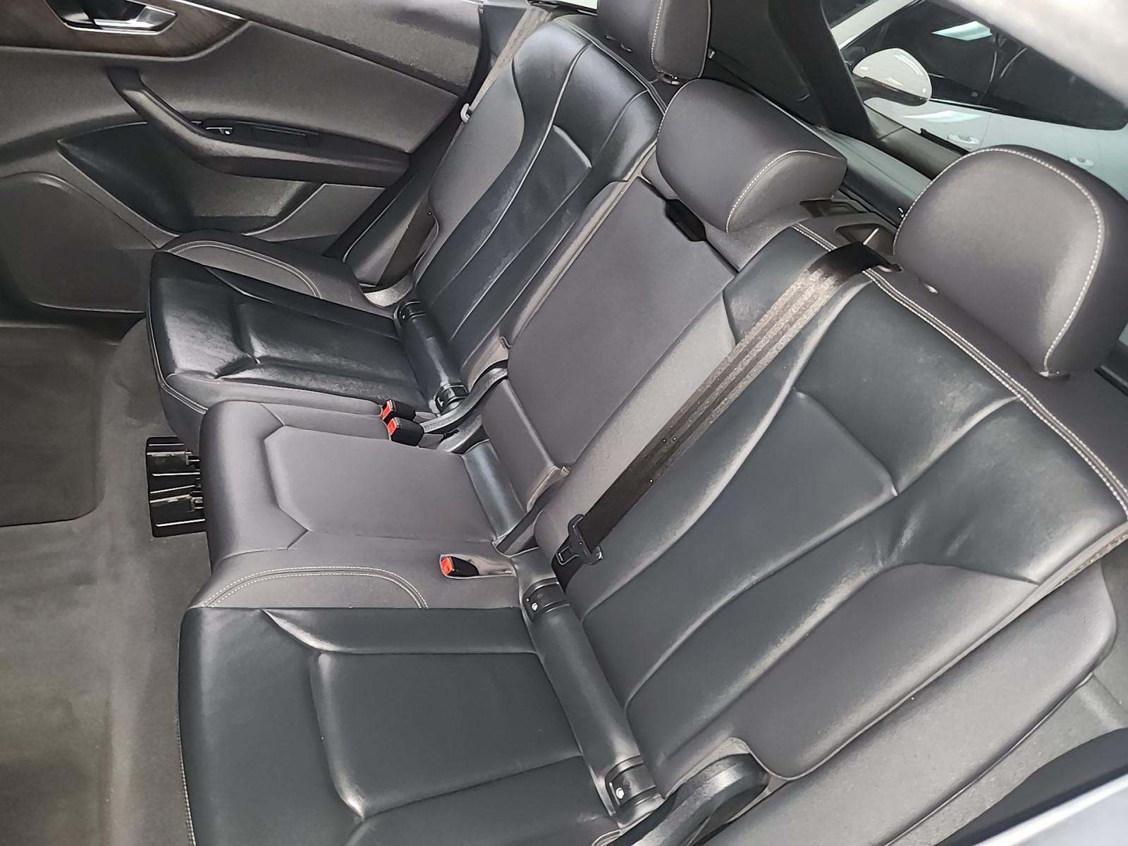 2021 Audi Q8 Premium AWD