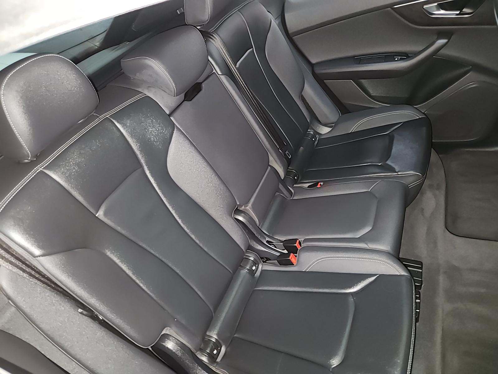 2021 Audi Q8 Premium AWD