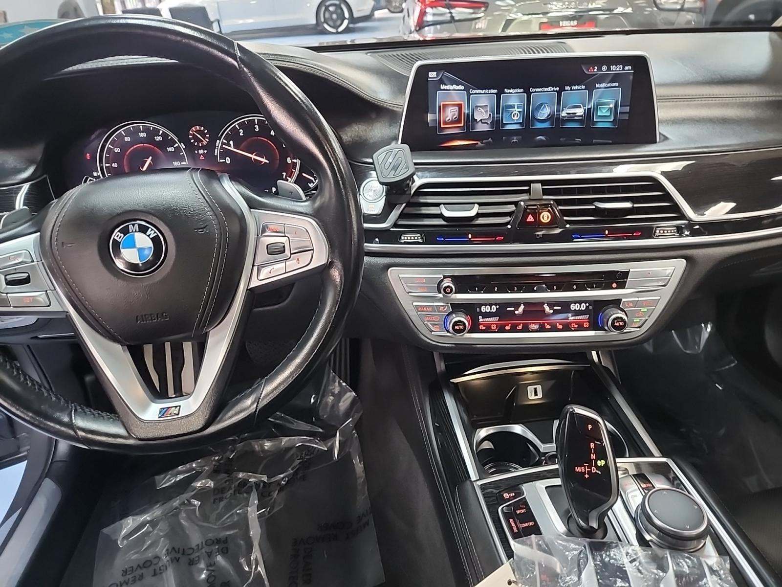 2016 BMW 7 Series 750i RWD